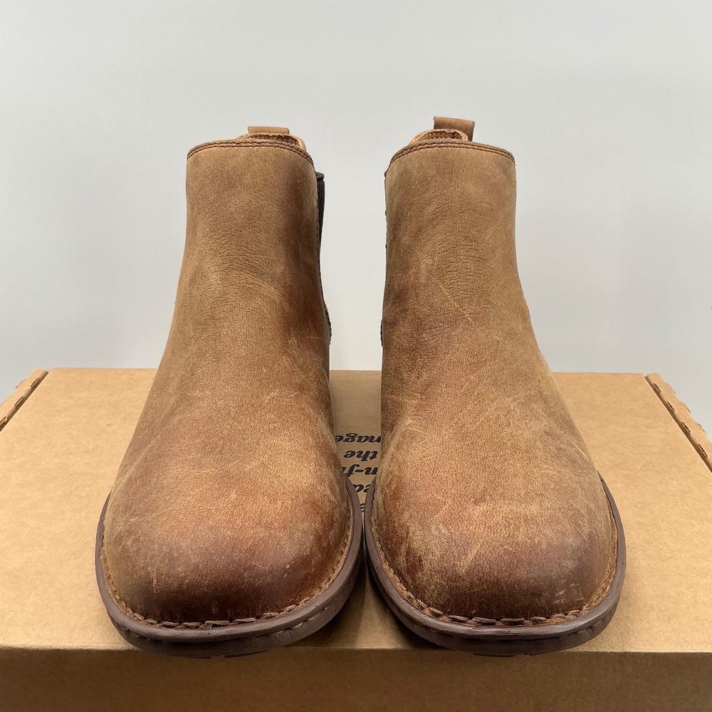 Born Cove Mens Tan Leather Chelsea Boots BM0014126 Distressed Pull On Lug Sole